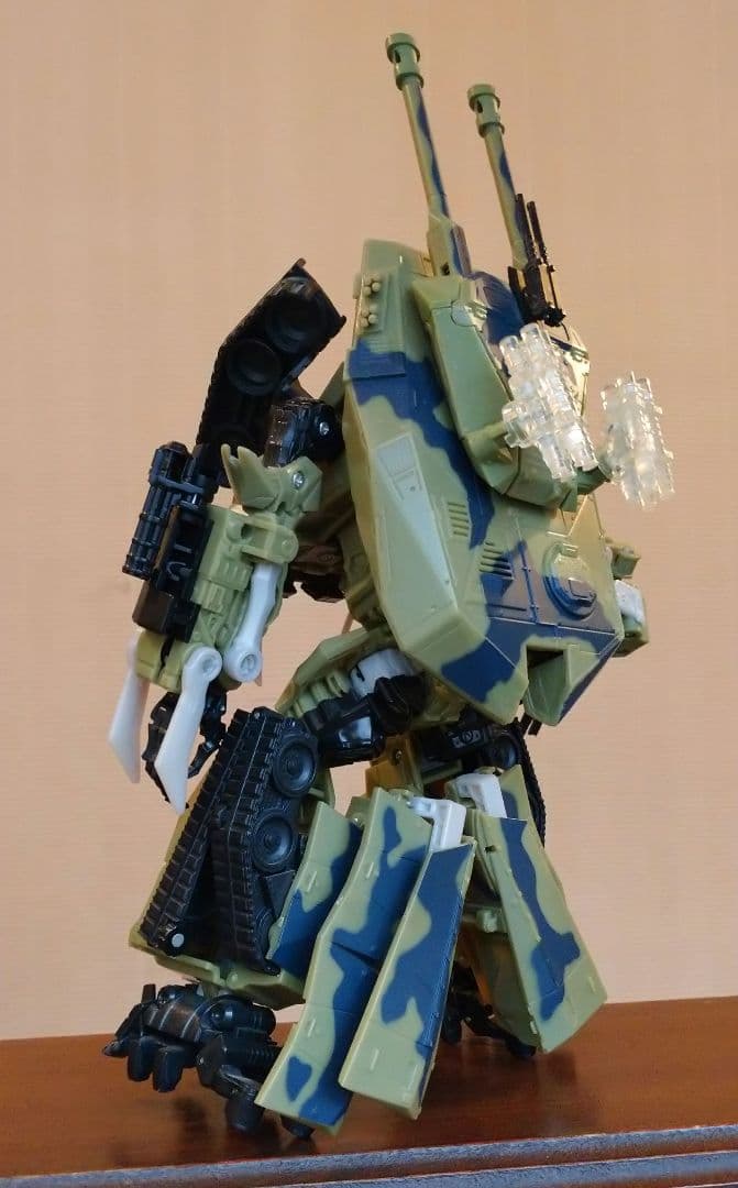 トランスフォーマー ブロウル