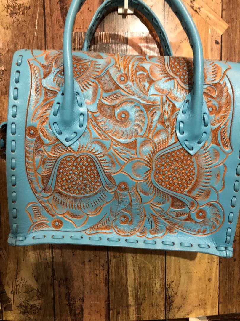 S*A様 レア❣️ カービングトライブス　Sサイズ