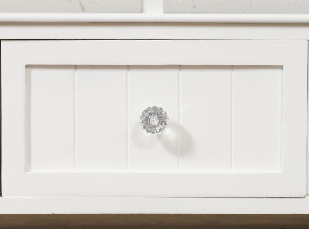 フォロー割【新品】フェミニン　テレビ台　クリスタル調ハンドル アウトレット