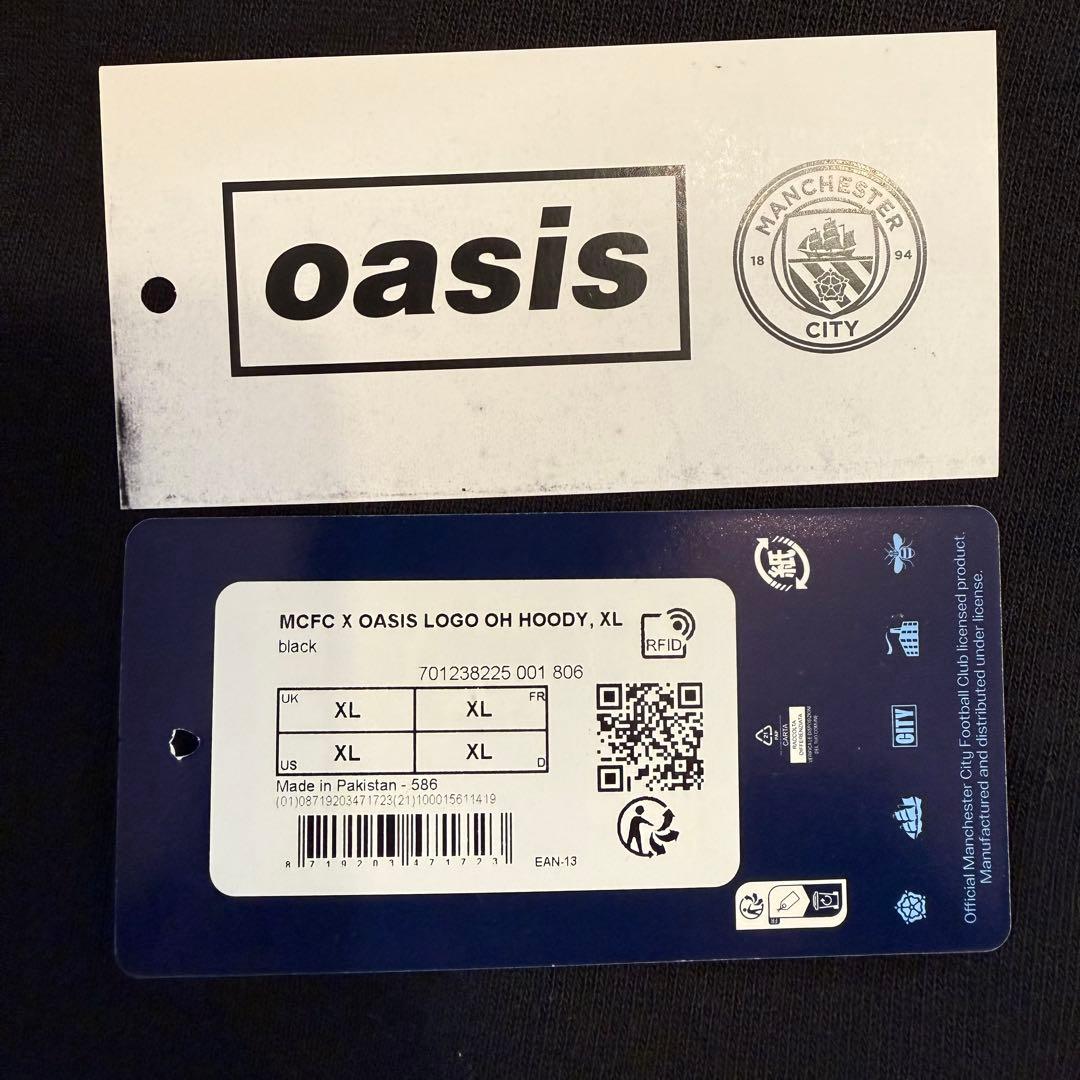 oasis x マンチェスターシティ コラボフーディXL 着用一回