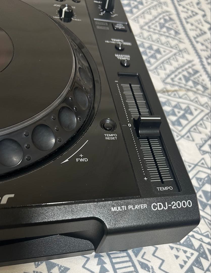 CDJ-2000 2台