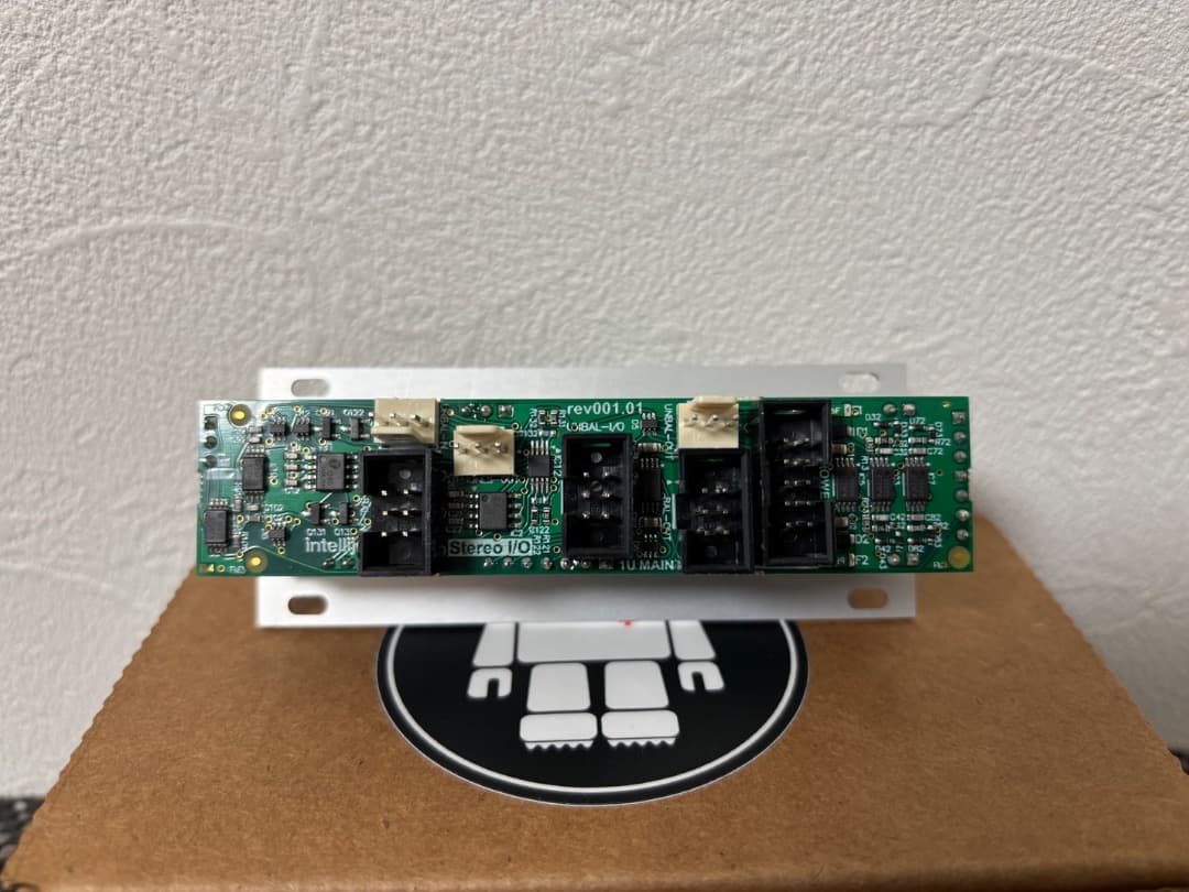 Intellijel Stereo I/O 1U ユーロラック モジュラーシンセ