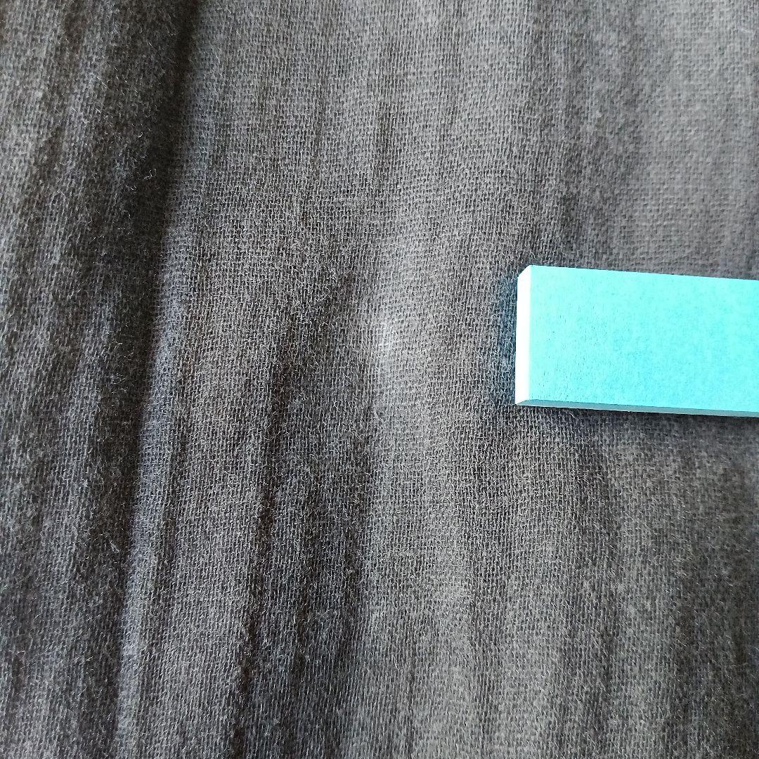 モユル　パンツチャコールグレー未使用品