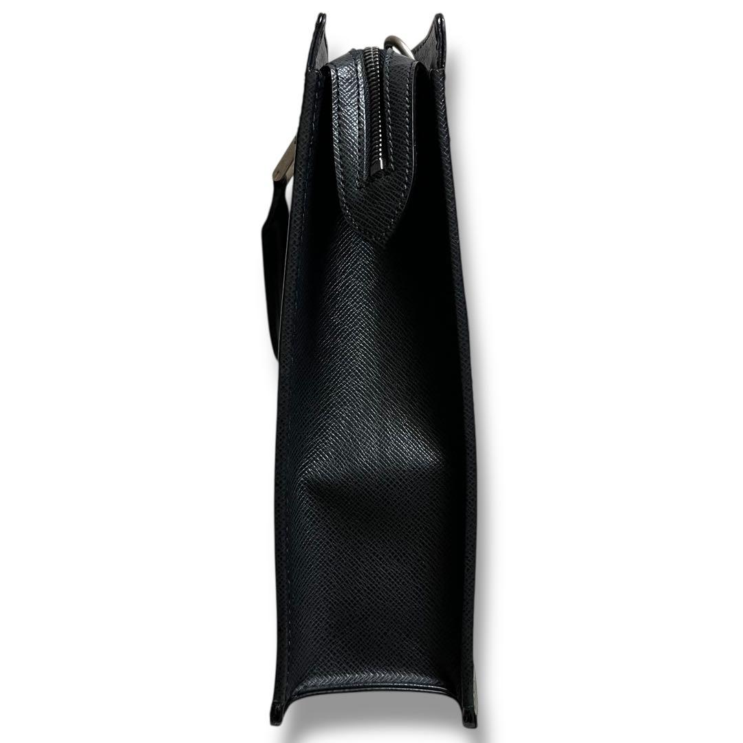 極美品 ルイヴィトン M30052 タイガ ポルトドキュマン ロザン ビジネス