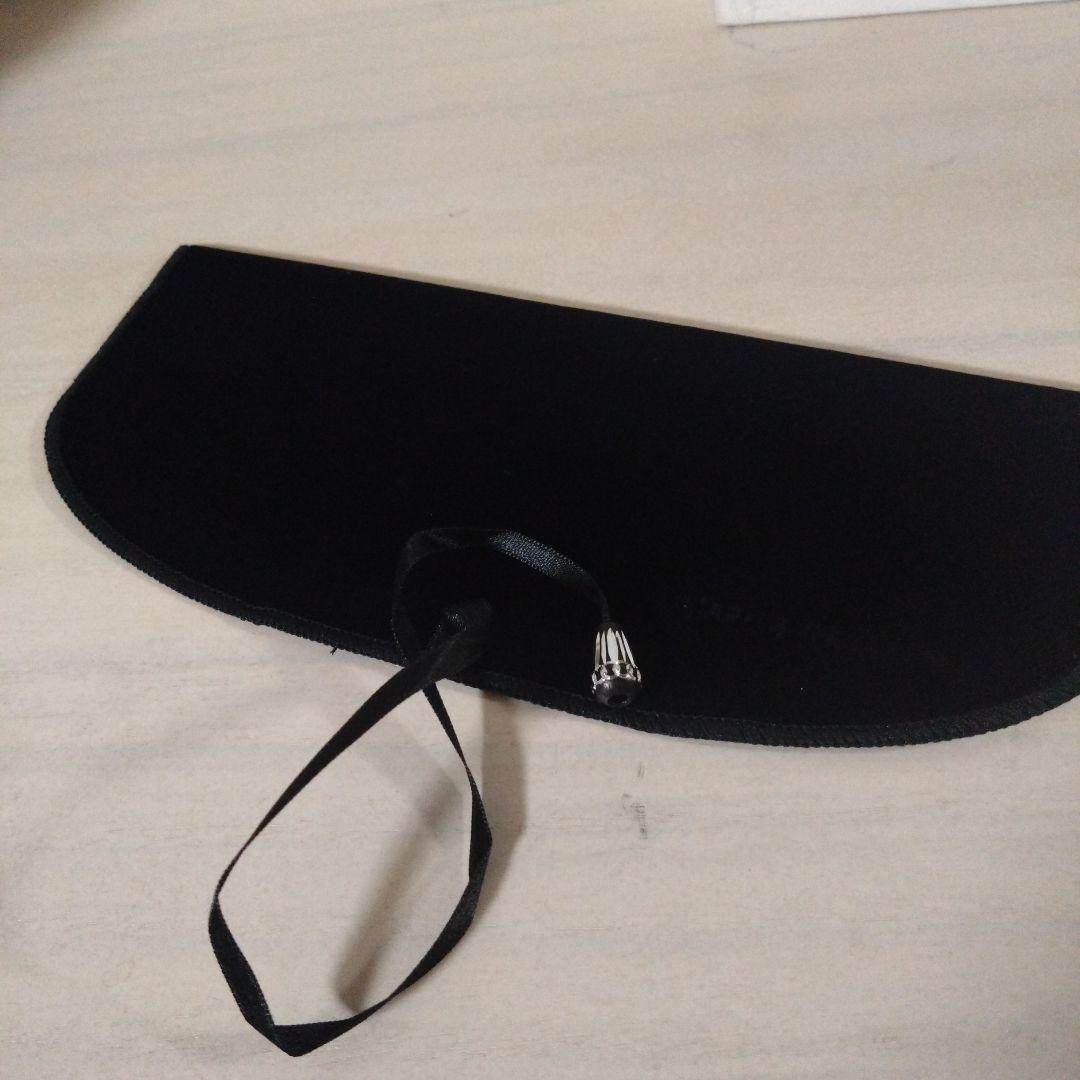 スターオブザカラーのメイクブラシ7本セット　ブラシ ケース付き