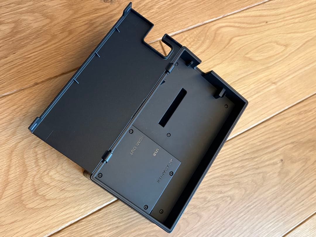 Nintendo Switch本体一式＋Joy-Con 1セット付