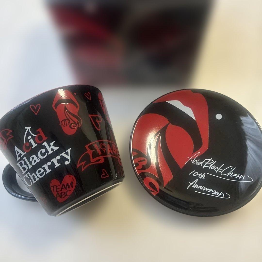 Acid Black Cherry 10周年記念 マグカップ 赤・黒セット