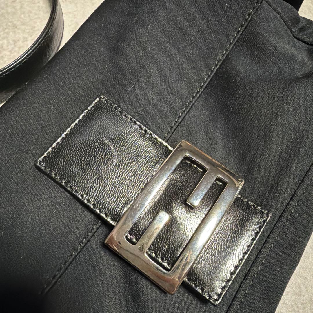 美品　FENDI フェンディ マンマバケット ハンドバッグ ブラック ジャージー