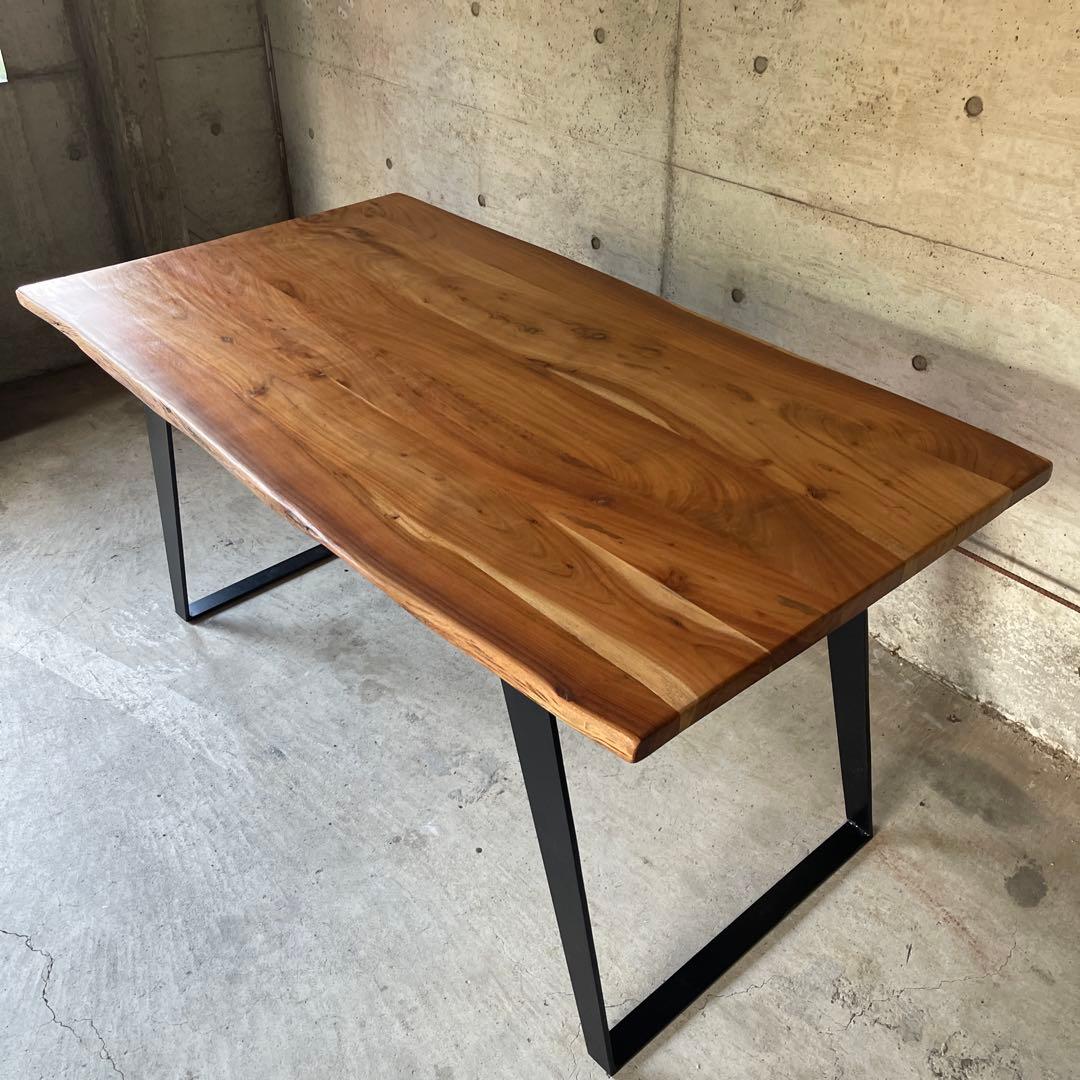 極美品　天然木　ダイニングテーブル　ミッドセンチュリー　インダストリー