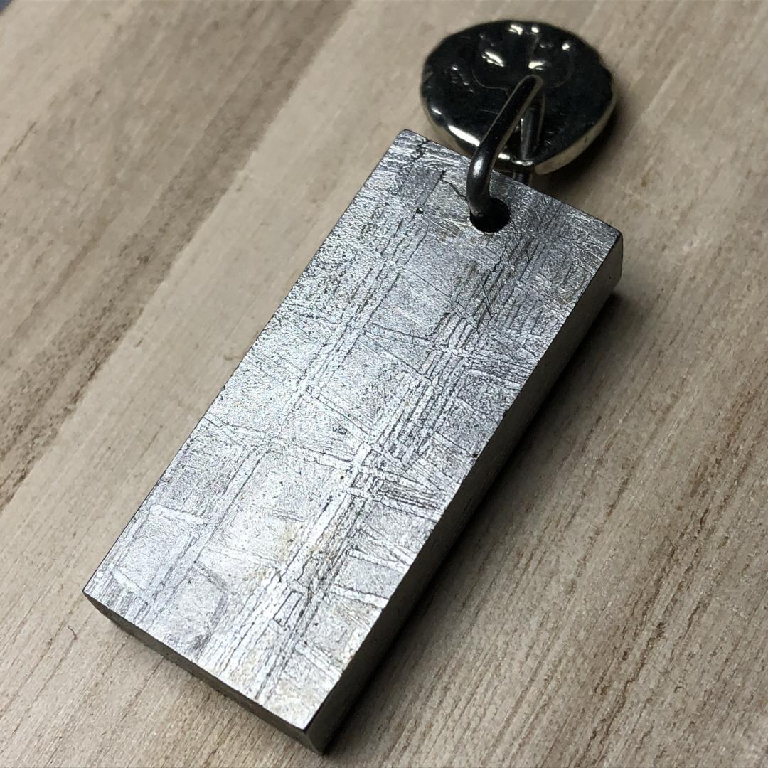 ムオニオナルスタ隕石　メッキ処理済み　ペンダントトップ　 鉄隕石　重さ約31ｇ