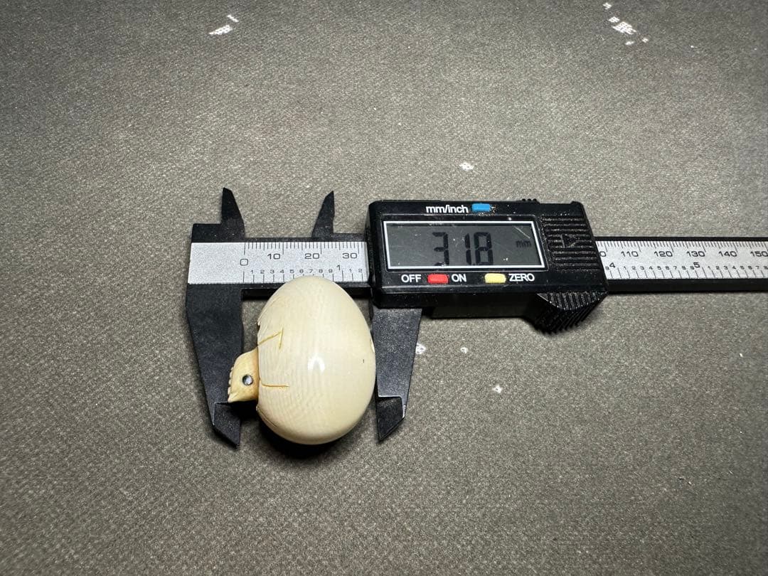 極上　根付　天然素材　アンティーク　和彫　置物　骨董　飾り物古美術品　細密細工