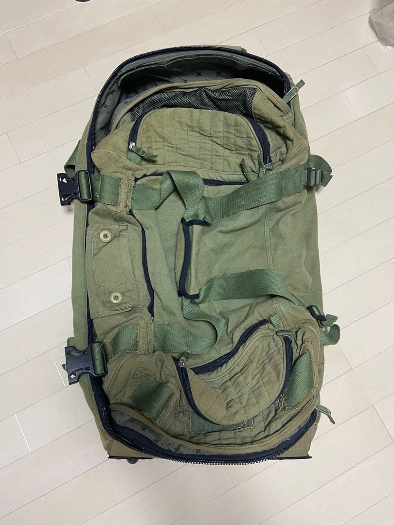 Hurley 大型バッグ キャリー付き オリーブグリーン　ミリタリー