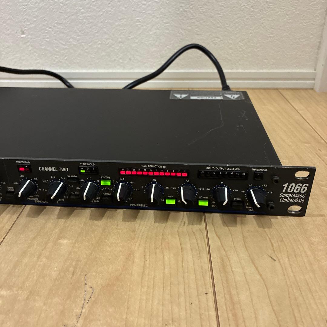 DBX 1066 コンプレッサー/リミッター　動作okです