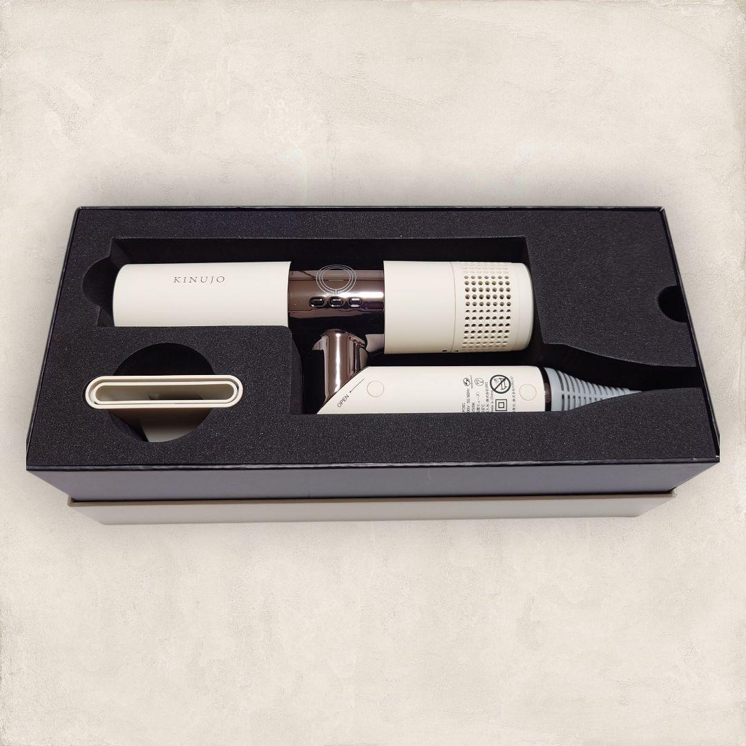 ✨未使用保管品✨ KH301 KINUJO ドライヤー ホワイト 絹女