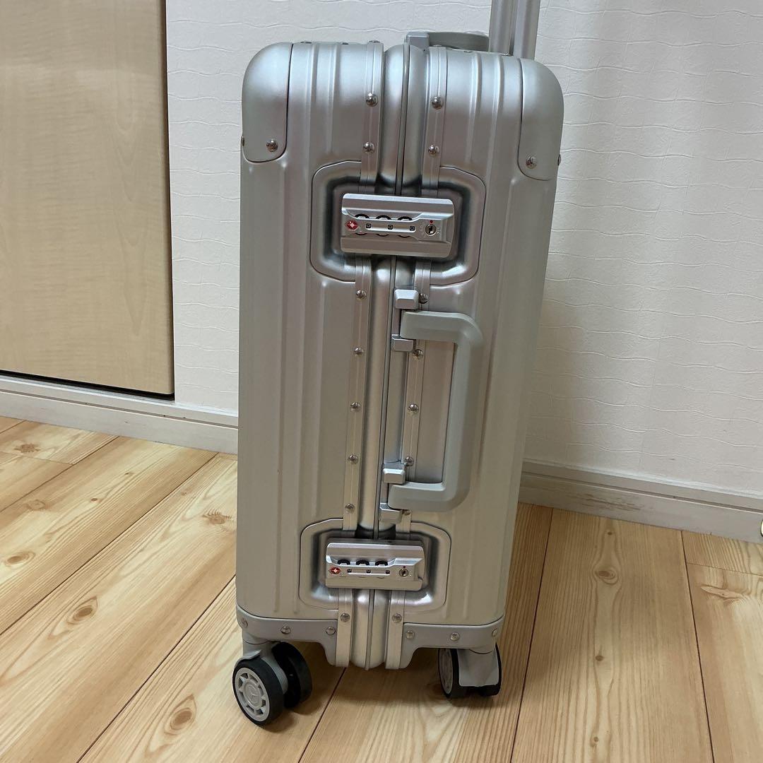 Mercedes メルセデス・ベンツ キャリーケース 機内持込み