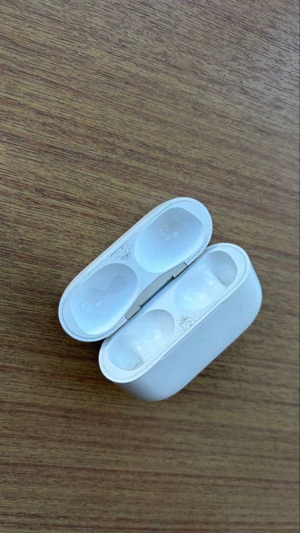 AirPods Pro (第2世代) 本体　Lightning