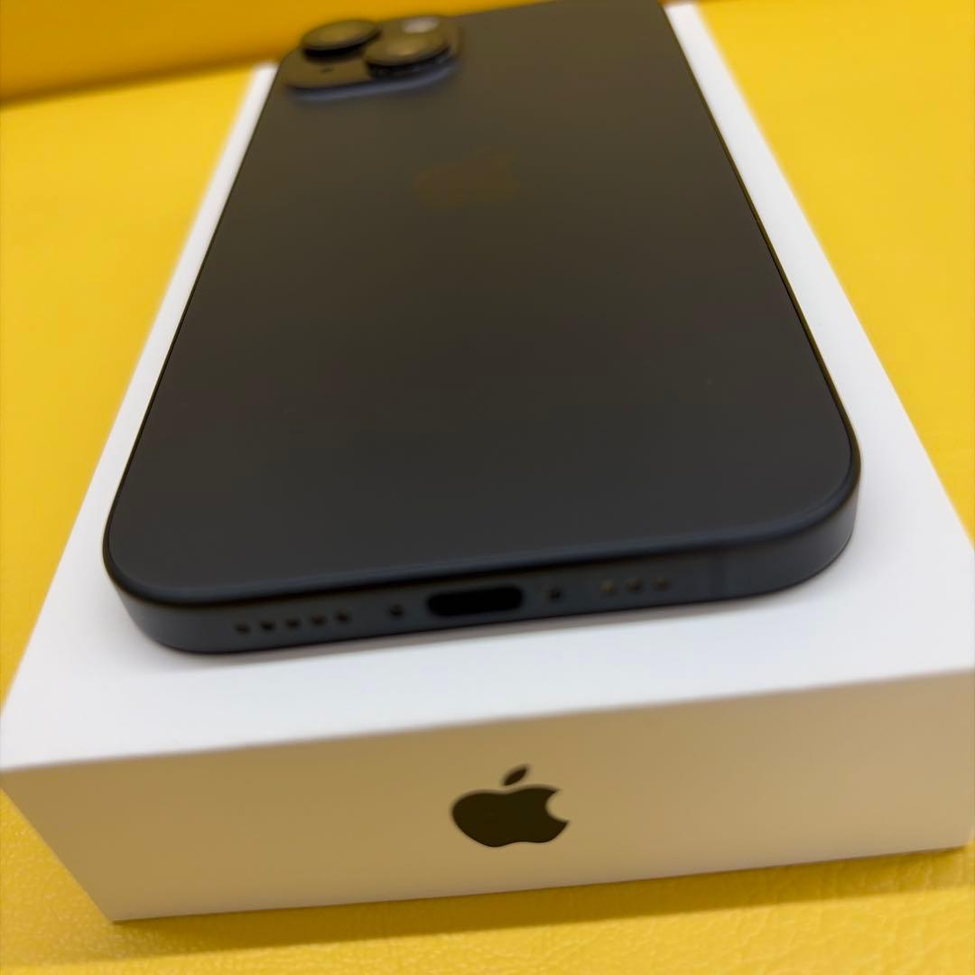 Apple iPhone 15ブラック 本体 SIMフリー512gb