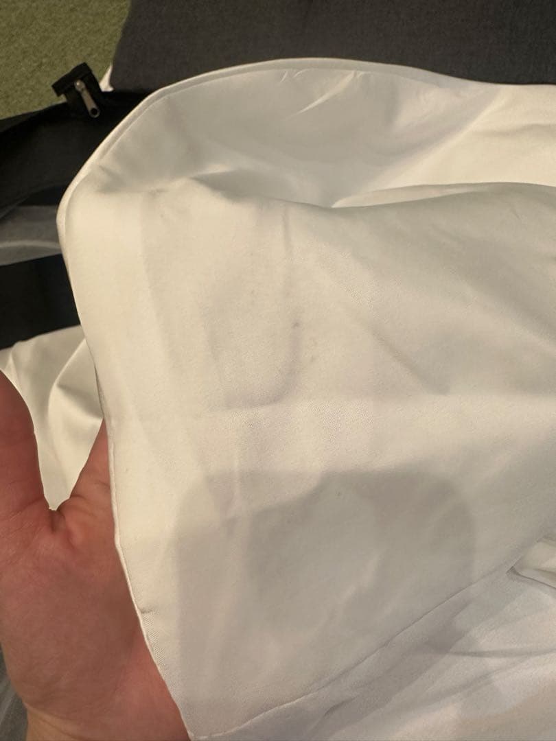 オフショルダー　ウェディングドレス　マーメイド（ドレスカバー付き）