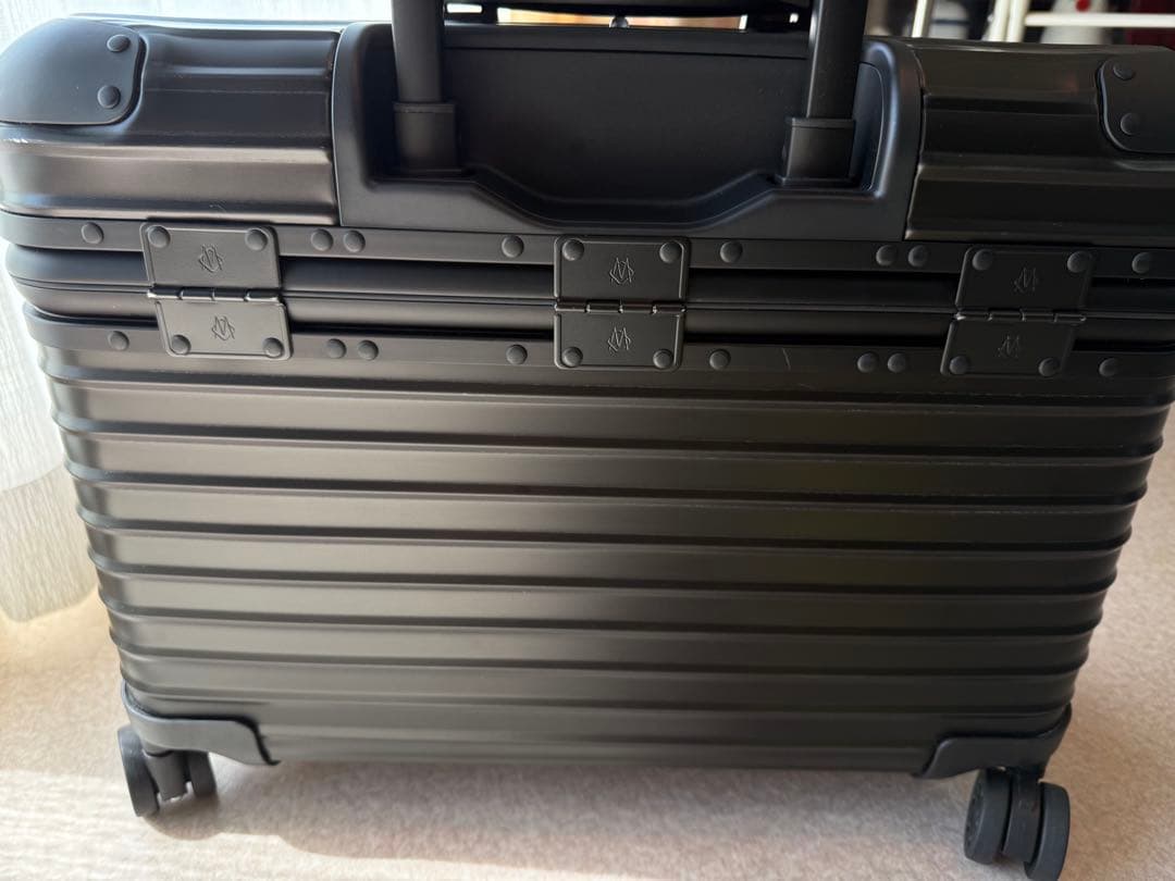 RIMOWA ORIGINAL PILOT リモワパイロット　ブラック