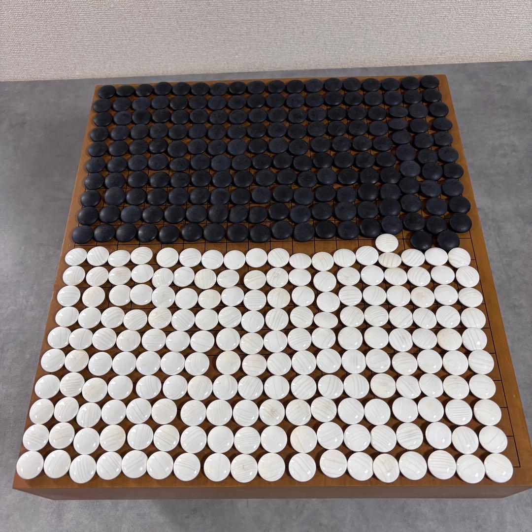 蛤碁石　31号　碁笥　白181個　黒182