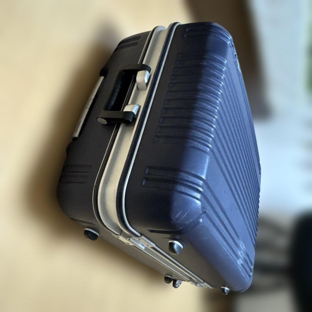 BERMAS スーツケース特大116L TSAロック付き