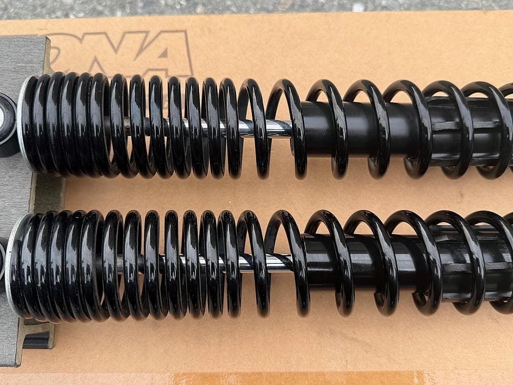 美品　MF10 フォルツァ 純正リアサスペンション