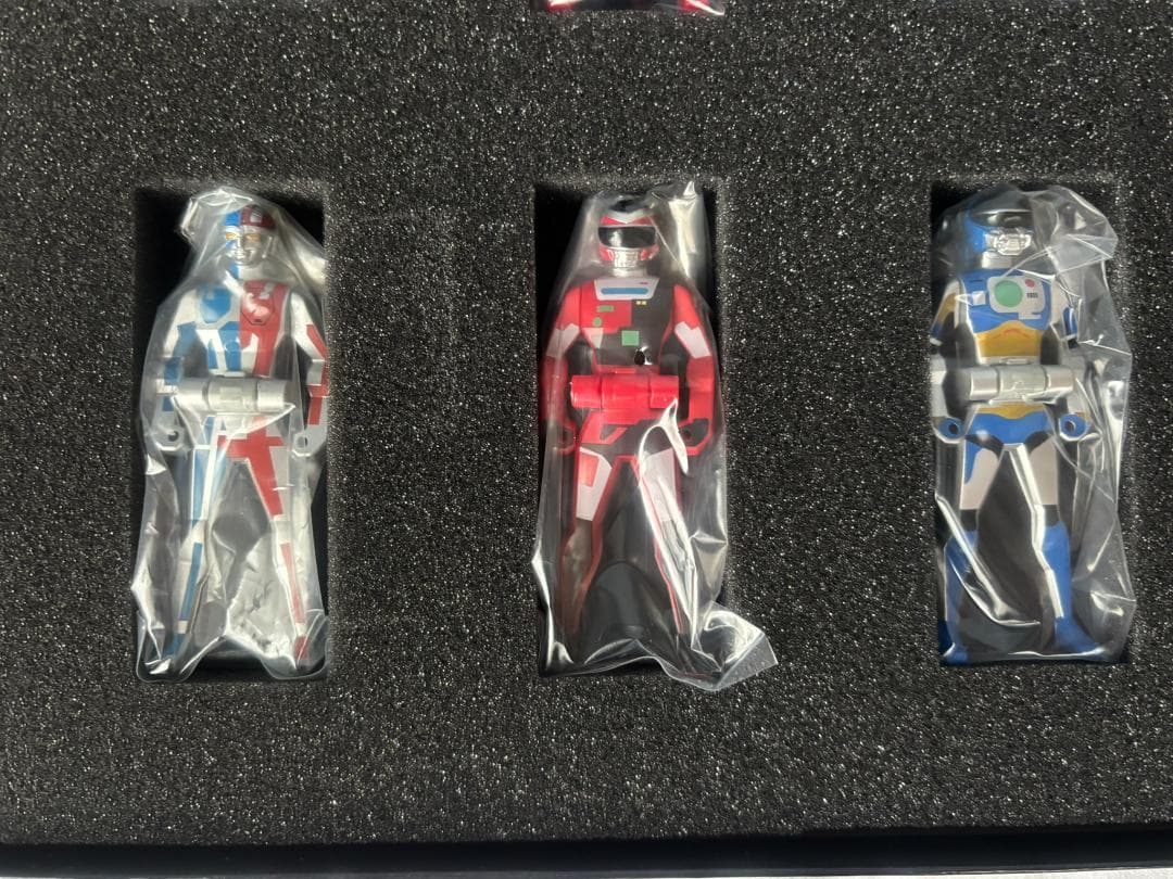 ヴ*ン様 レンジャーキーEX　メタルヒーローエディション