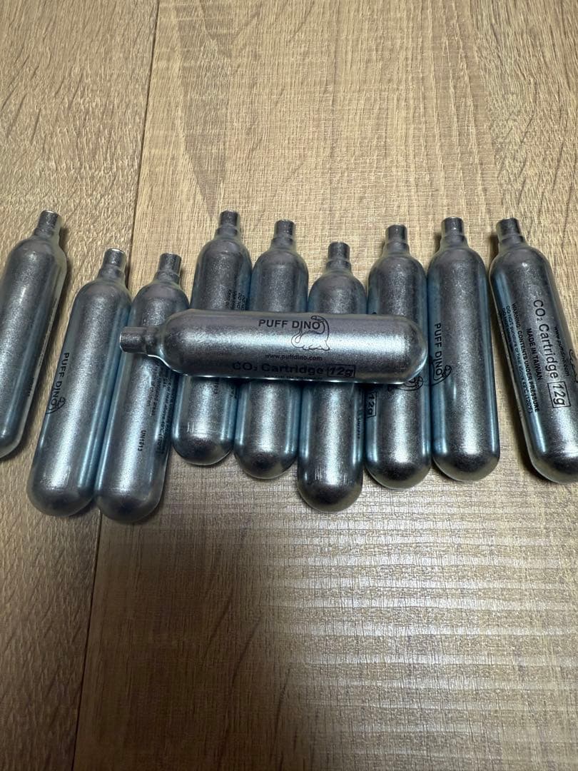 SIG SAUER M17 CO2 マガジン計4本+その他