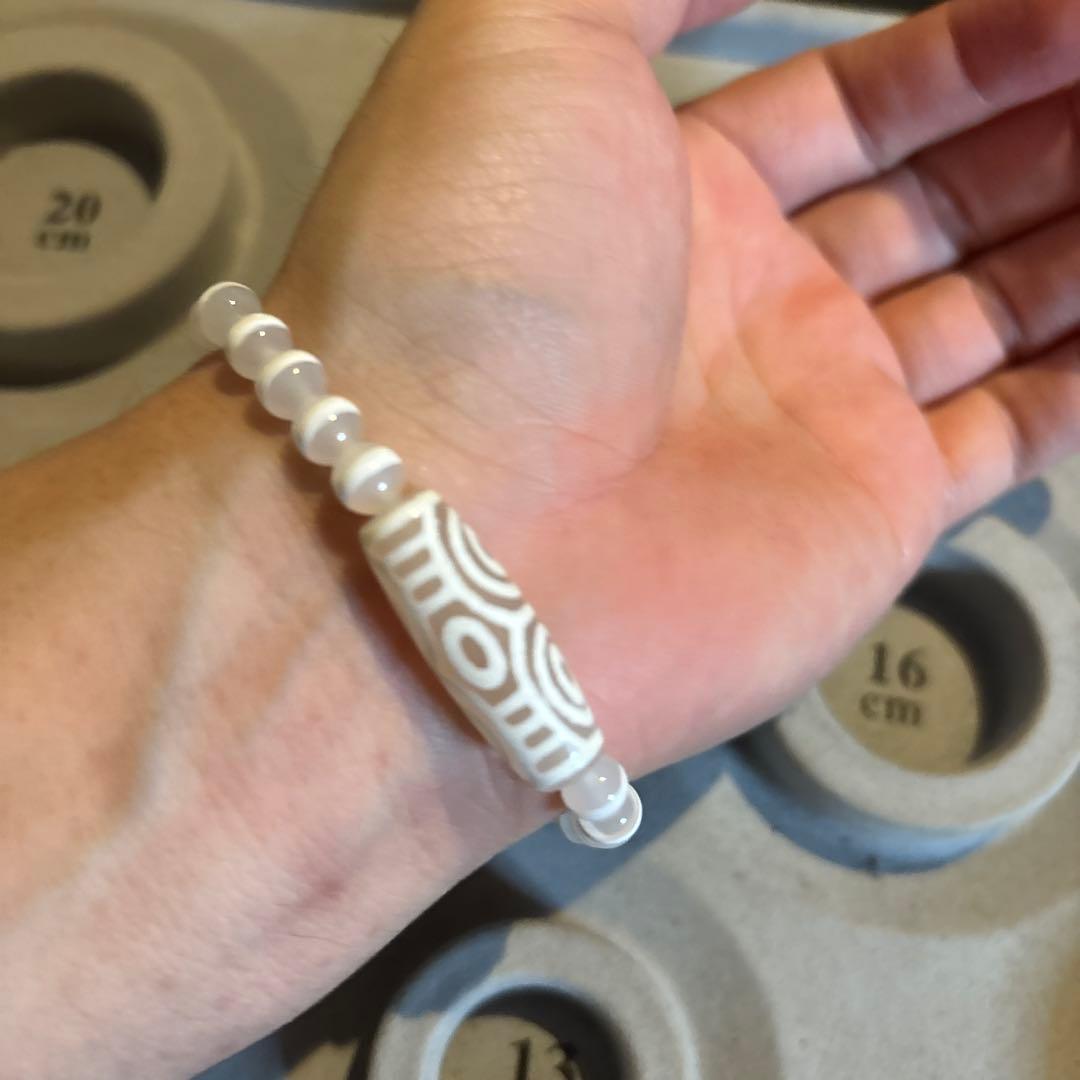 羊脂天珠、白財神龍眼天珠たん、白綿天珠たん！ブレスレット、久しぶり！