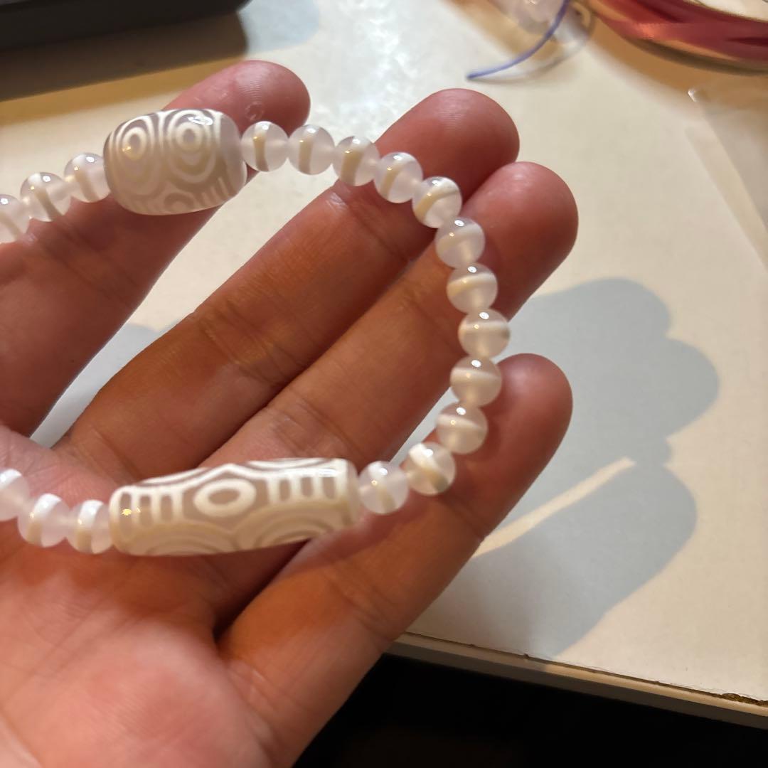 羊脂天珠、白財神龍眼天珠たん、白綿天珠たん！ブレスレット、久しぶり！