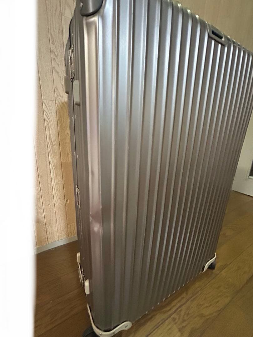 【美品】 RIMOWA TOPASチタニウム 98L 4輪