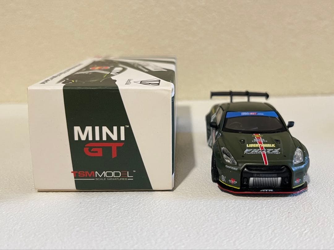 MINIGT LBWK 日産 GT-R 零式 ゼロファイター リバティーウォーク