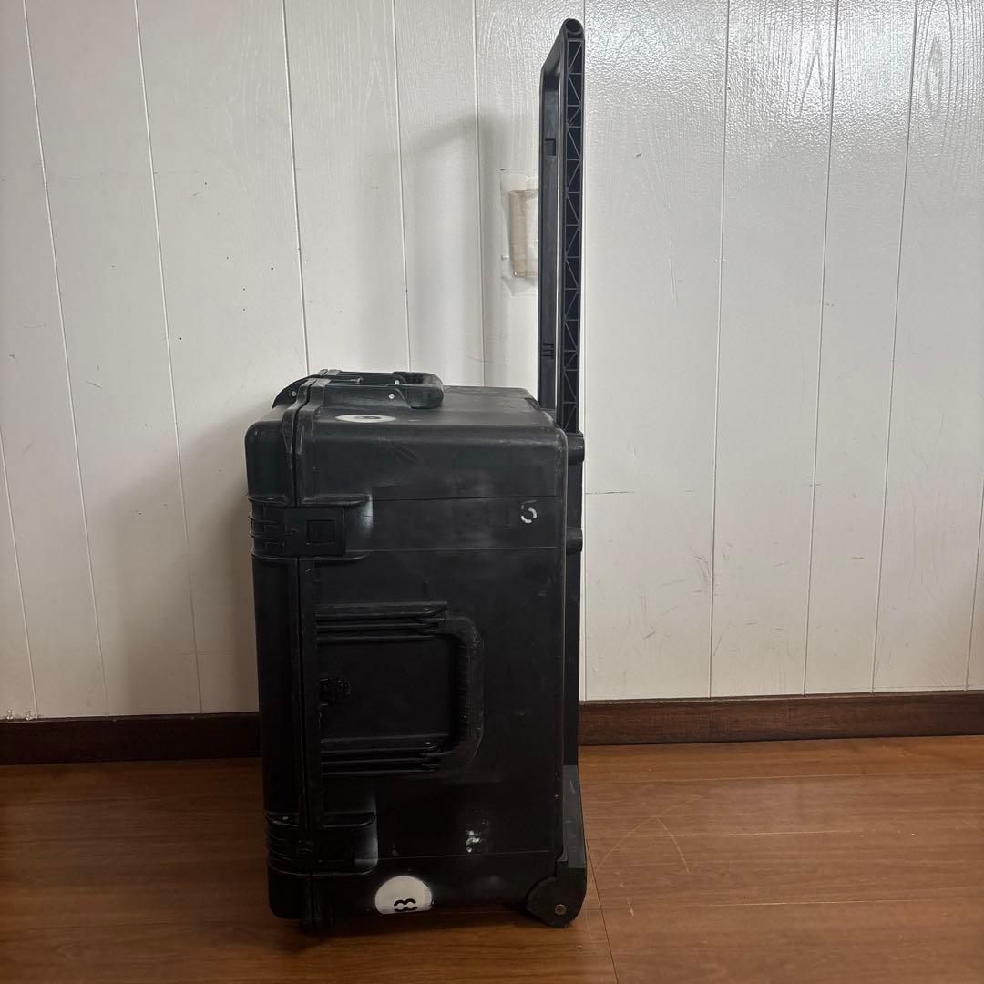 米軍放出品　PELICAN STORM CASE IM2750 ペリカンケース④