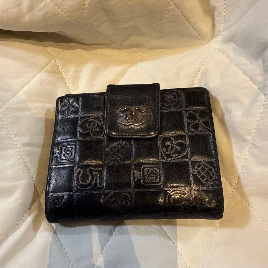 CHANEL アイコン　財布