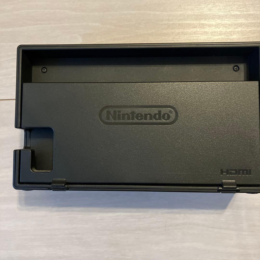 Nintendo switch 本体　ドック
