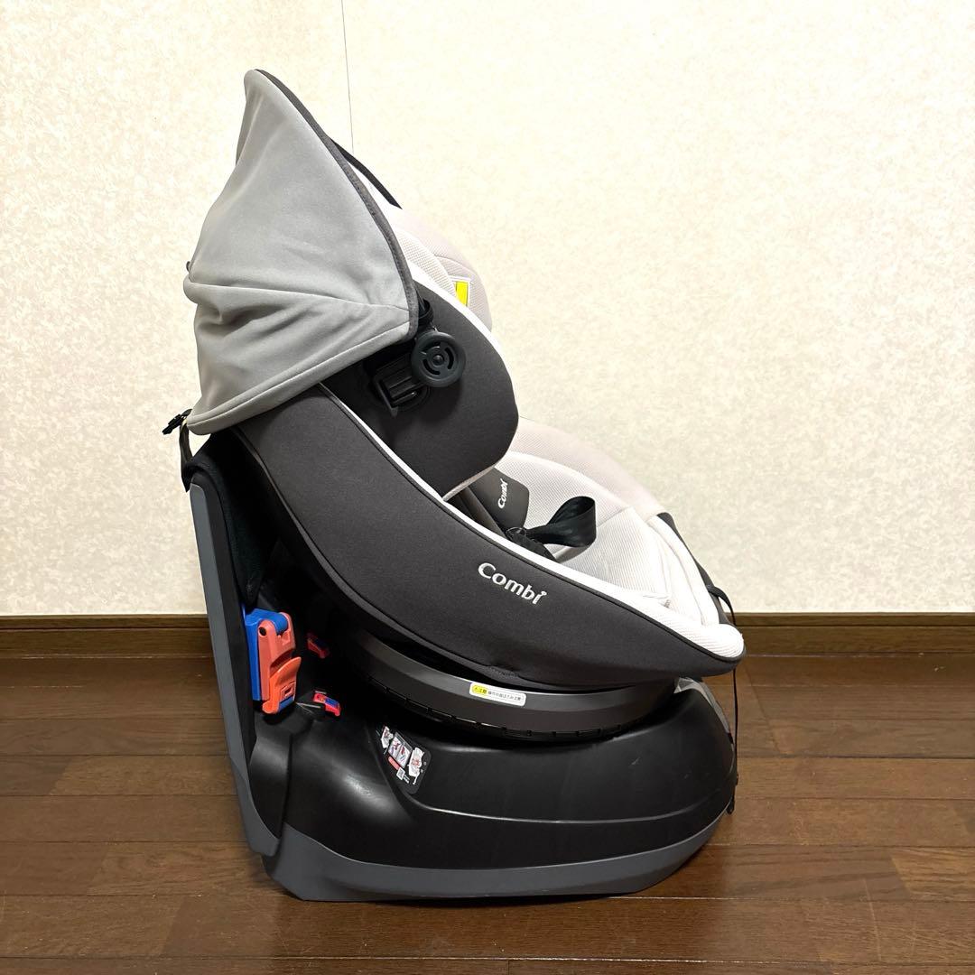 【美品】Combi クルムーヴスマート シートベルト固定 新生児OK