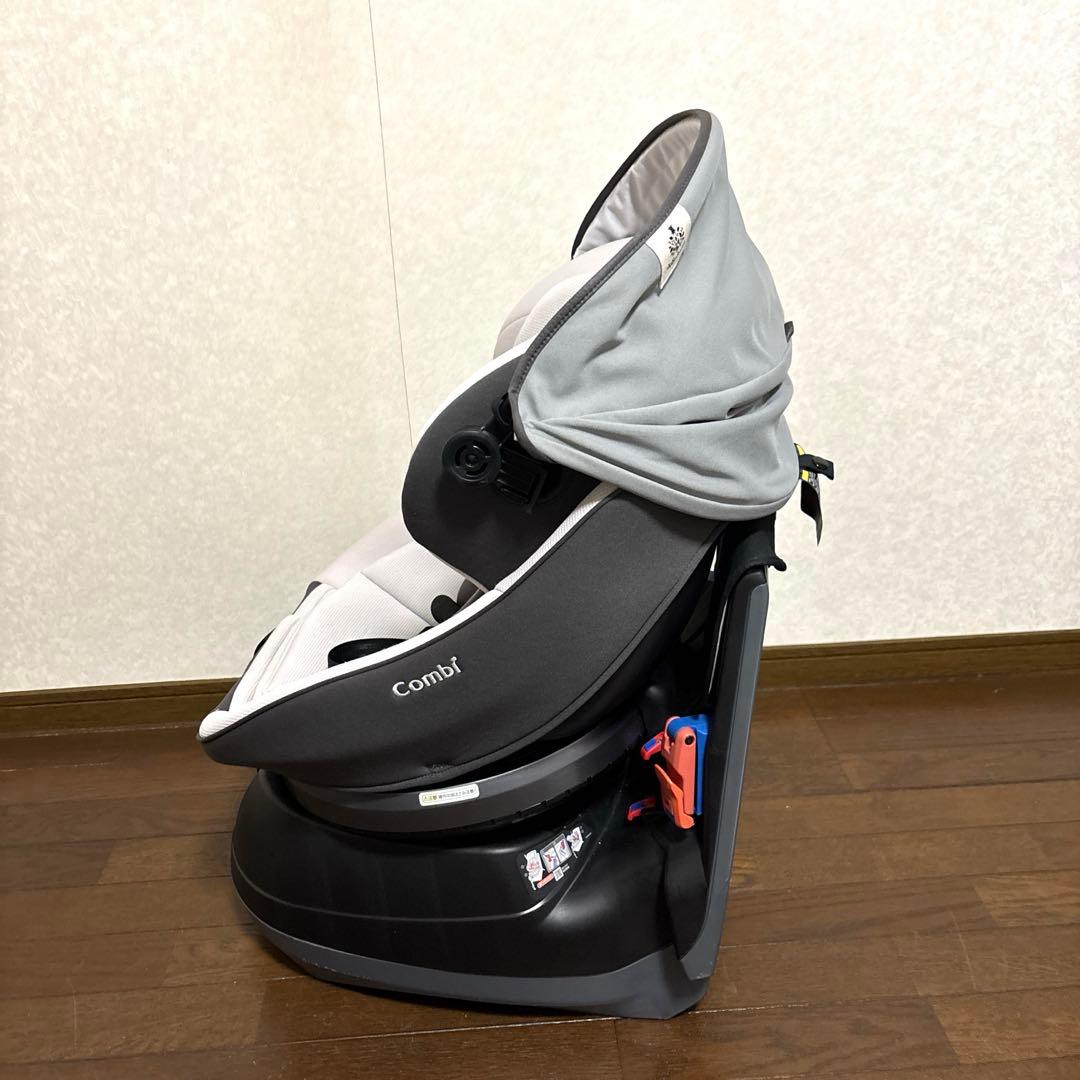 【美品】Combi クルムーヴスマート シートベルト固定 新生児OK