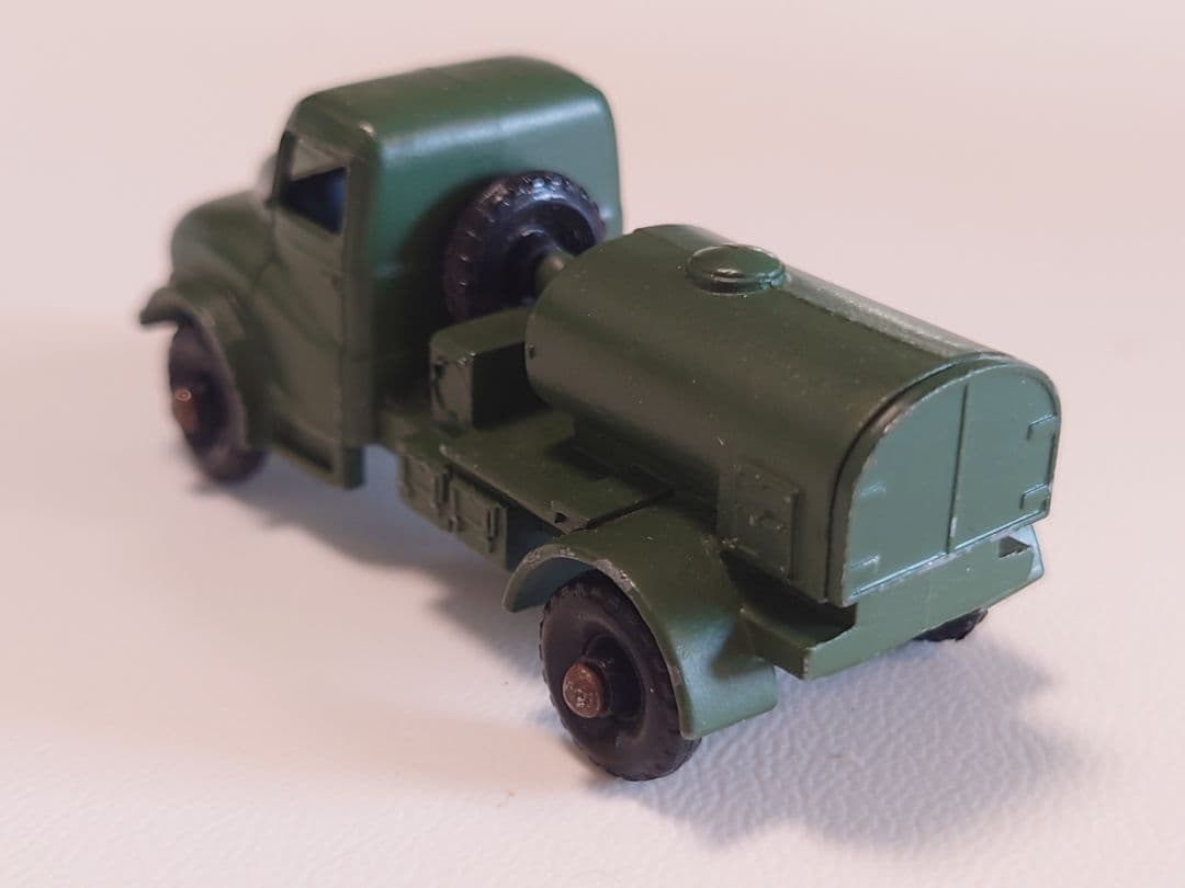 MATCHBOX 　No.71 Army Water Truck