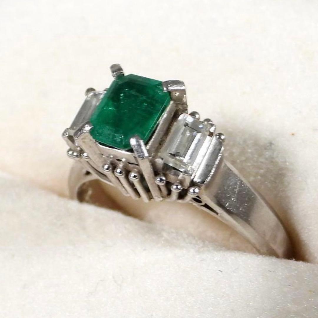 Pm900 0.73 0.43エメラルド ダイヤモンド指輪 重さ約5.6g10号