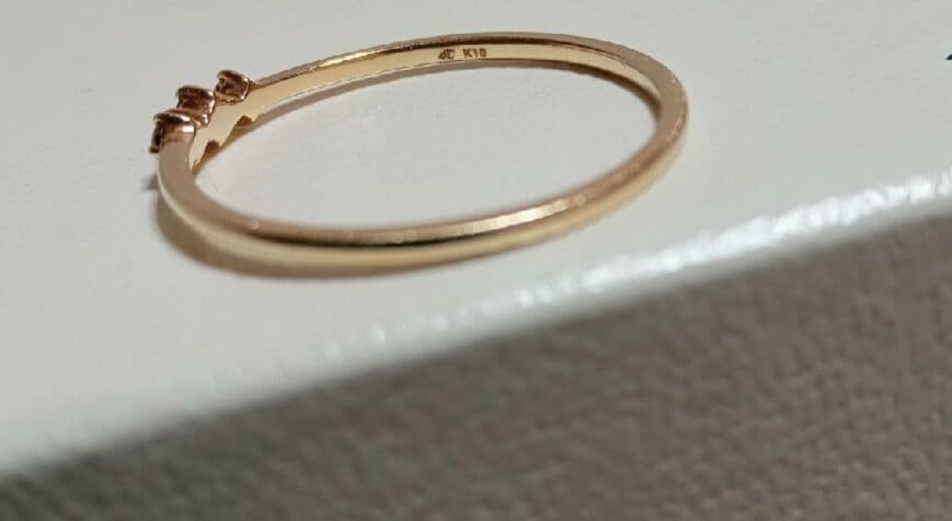 m*4様 4℃k10リング小粒ダイヤ