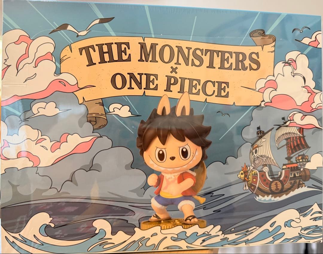 限定 POPMART LABUBU × ONE PIECE アソートボックス