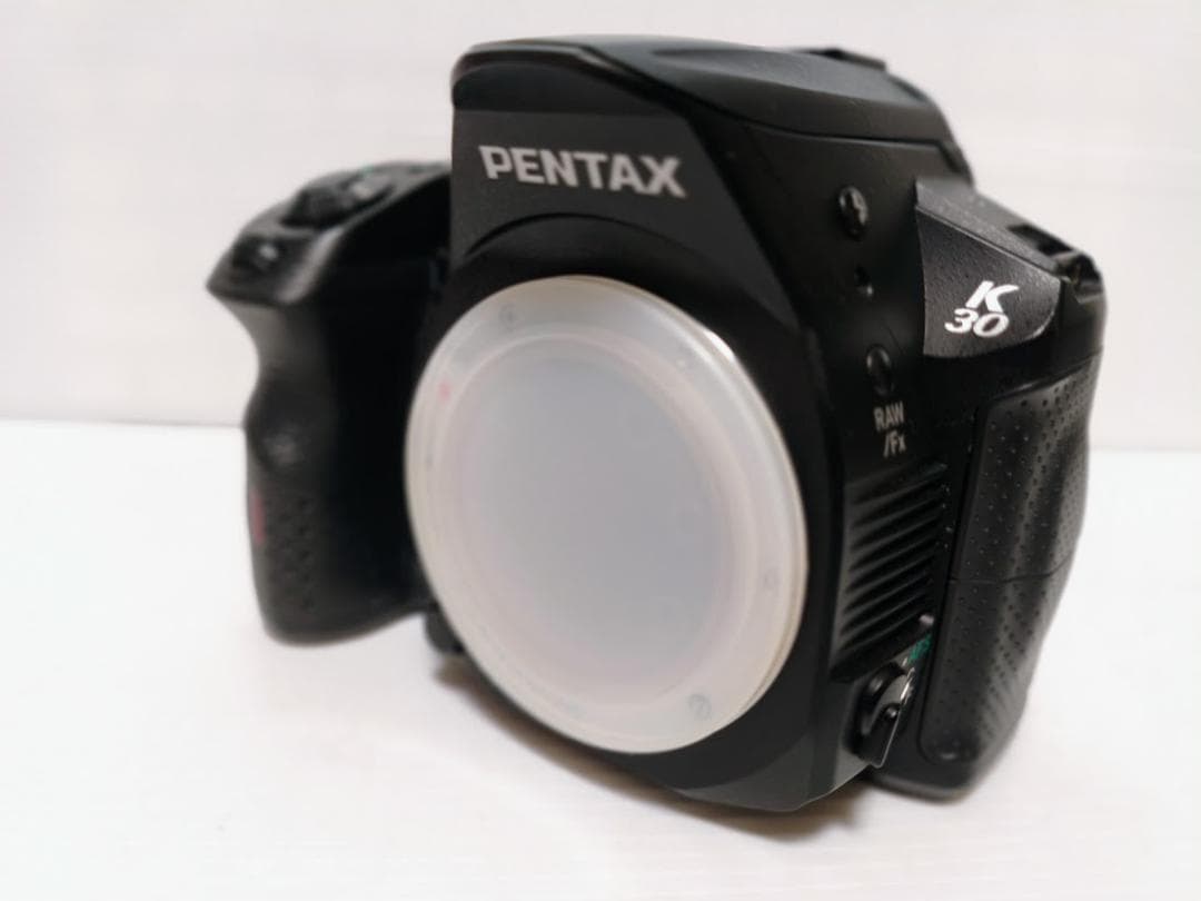 【黒死病修理済】【内臓電池交換済】PENTAX K-30 箱付（9,836枚）