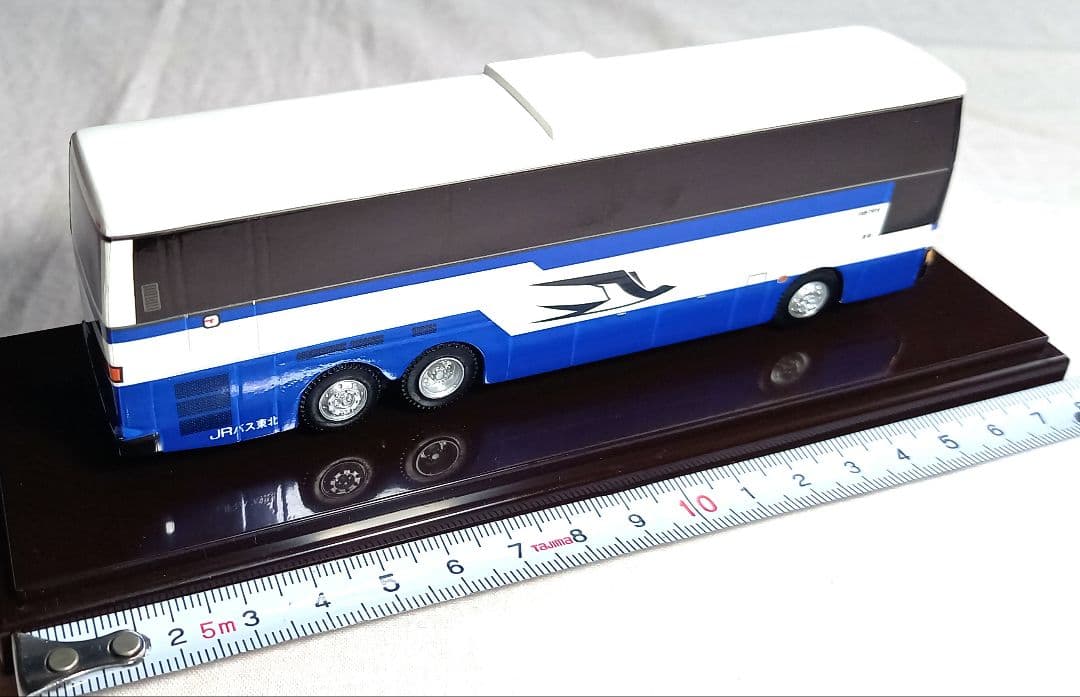 JRバス東北　日産3軸車 JR東日本バスから「JRバス東北」に社名変更