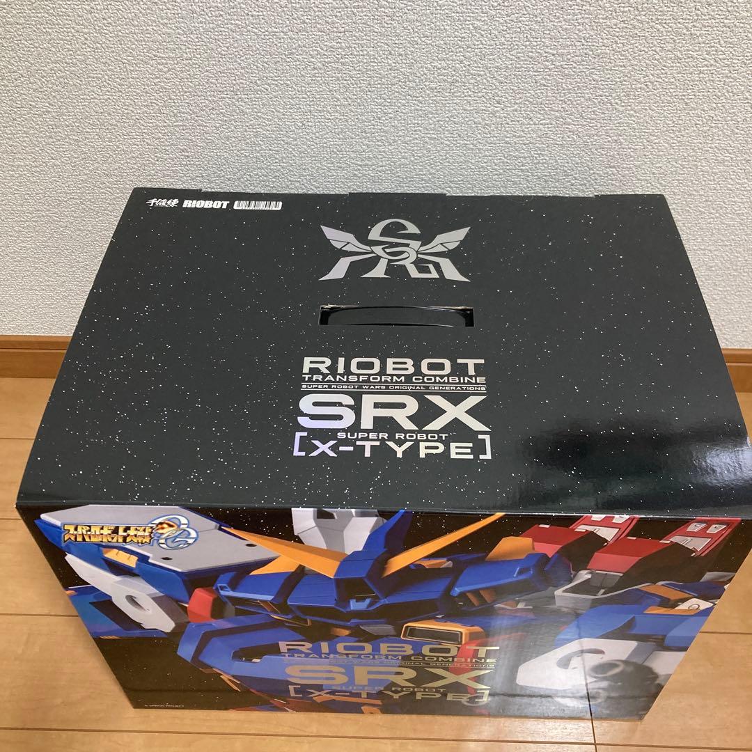新品未開封　 スーパーロボット大戦OG　千値練 変形合体 RIOBOT SRX