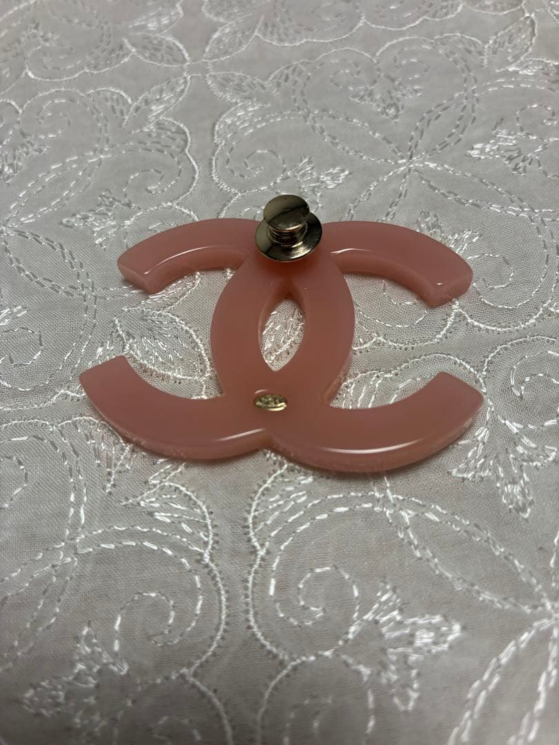 CHANEL ダブルCロゴ ブローチ ピンク