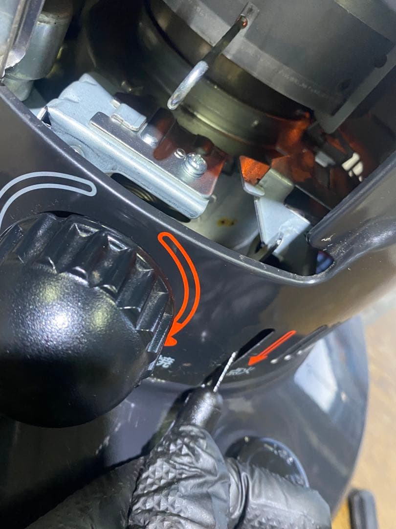 トヨトミ 自然換気オープン灯油ストーブ RB25B【灯油送料無料】