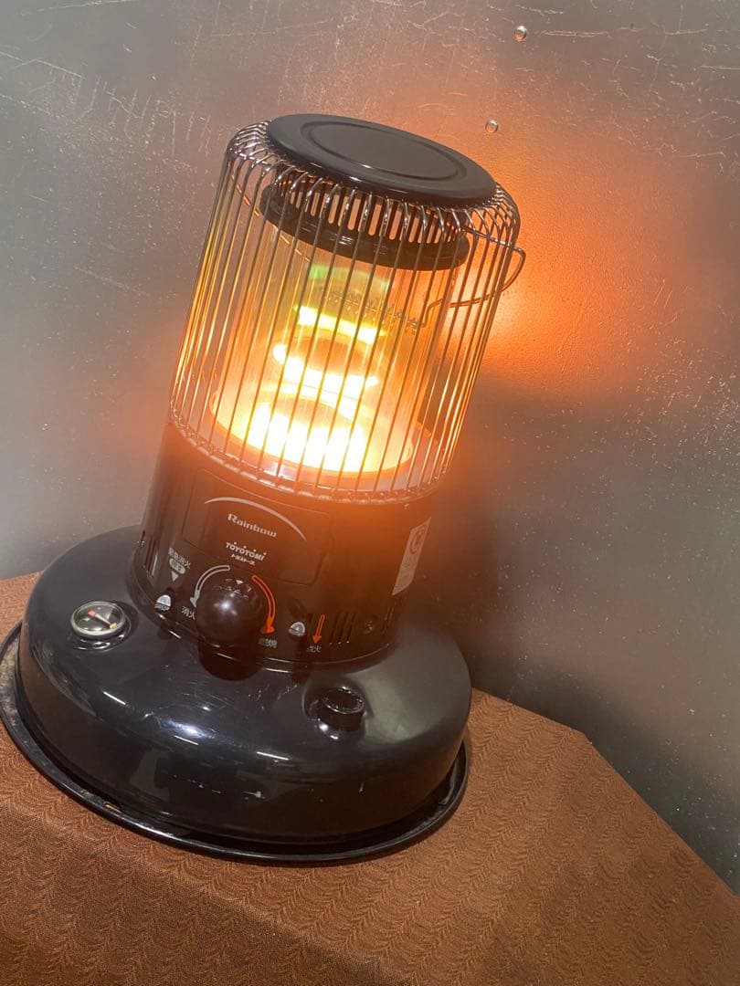 トヨトミ 自然換気オープン灯油ストーブ RB25B【灯油送料無料】