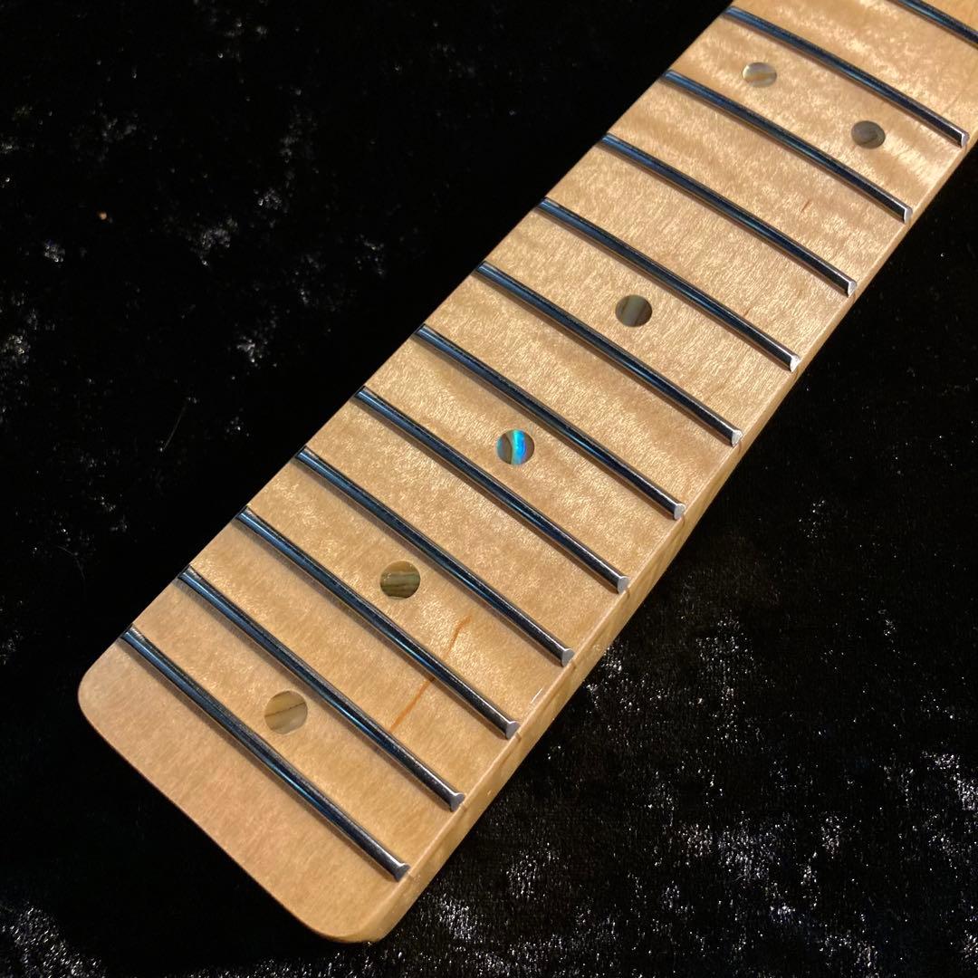 カナダ産フレイムメイプル　エレキギターネック　テレキャスター　ナチュラル