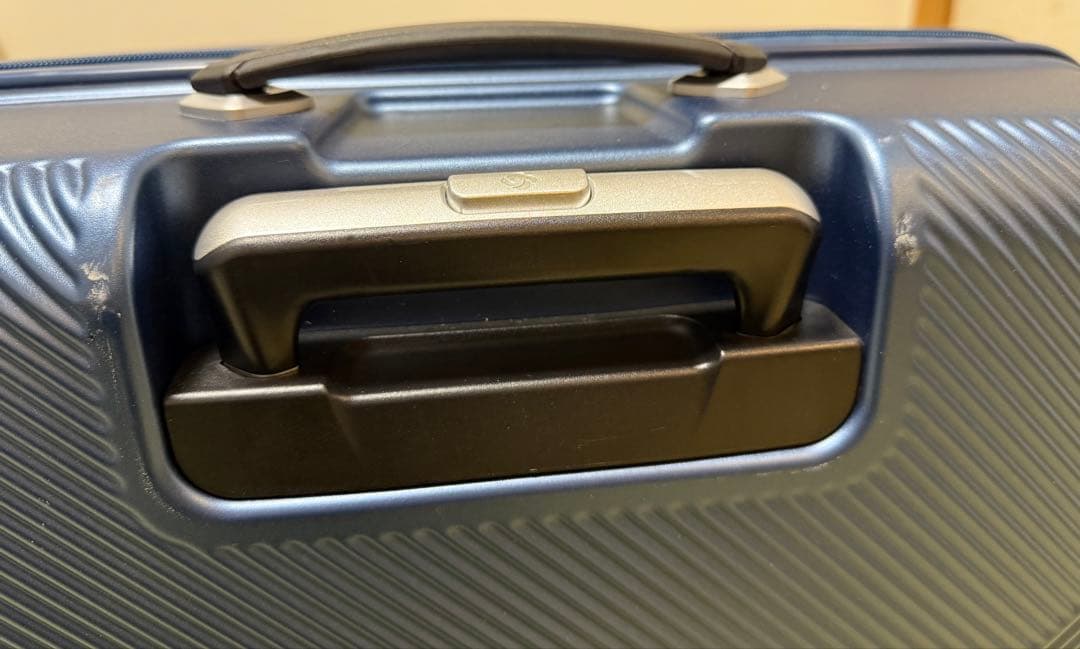 サムソナイト・ヴォラント　スピナー75 エキスパンダブル　ネイビー