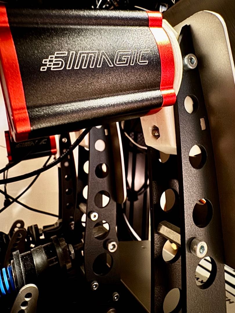 ⭕️HEUSINKVELD Sim Pedal Sprint用振動モーターマウント